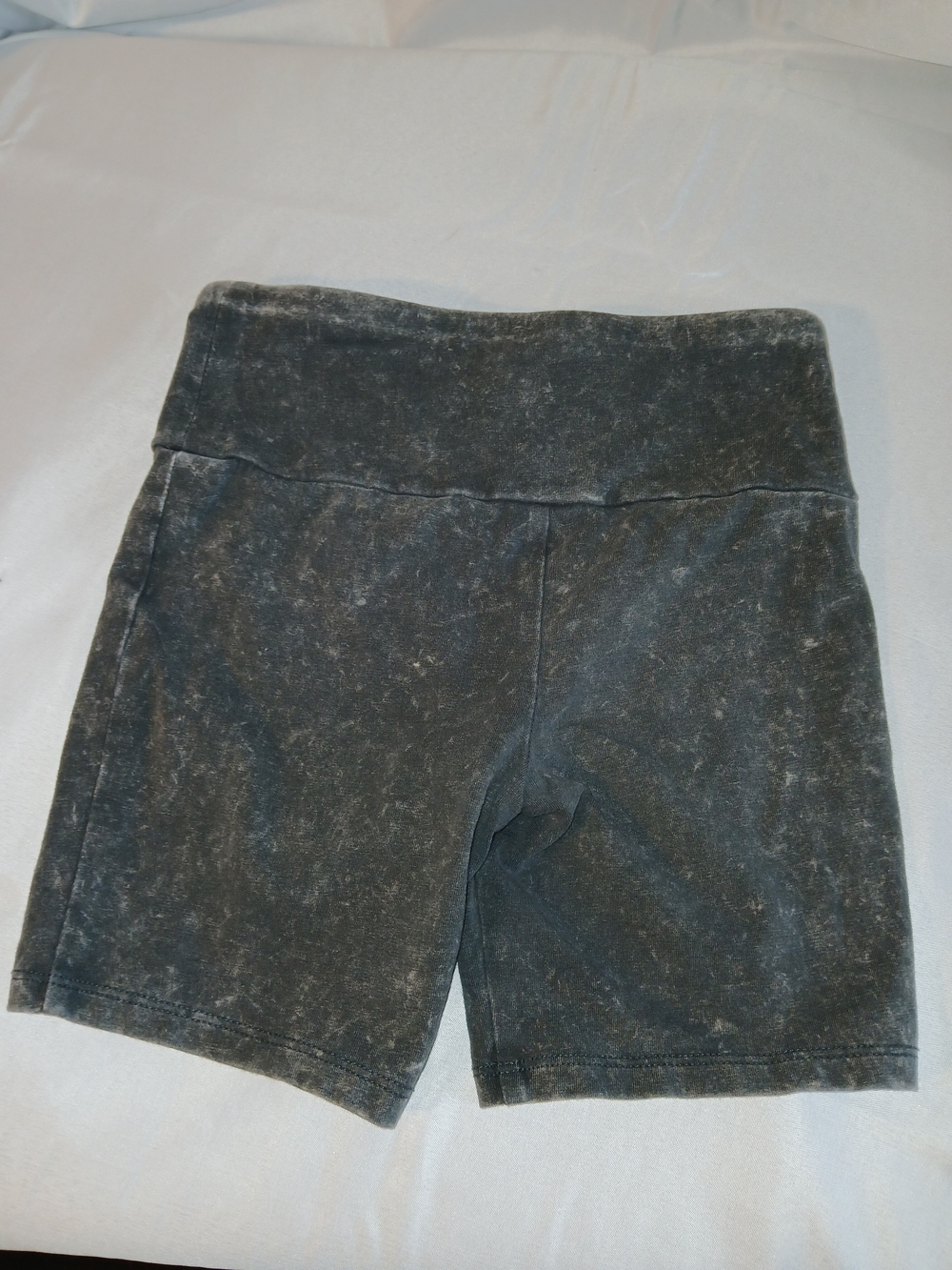 Magic Black Mineral-Wash High-Waist Bike Shorts